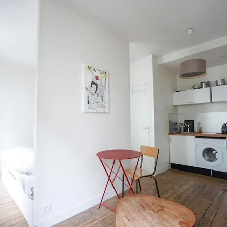 Charming Apt Near Montmartre Apartment Paris